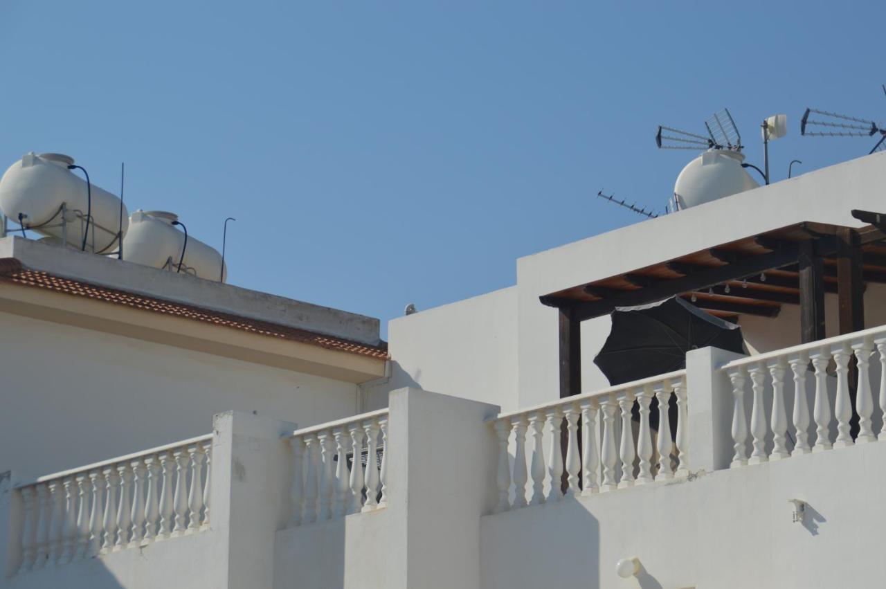 Kapparis Penthouse Apartment Paralimni Exterior photo